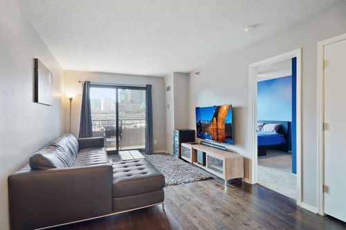 unit-603-401 S 1st St, Minneapolis, MN, 55401-2564 | Card Image