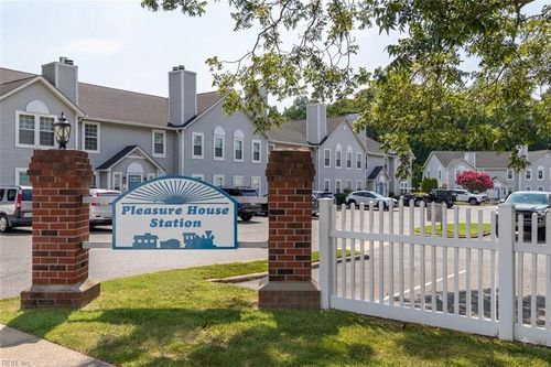 4831 Station House Lane, Virginia Beach, VA, 23455 | Card Image