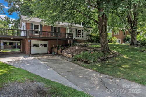 59 Skyview Ter, Asheville, NC, 28806-3782 | Card Image