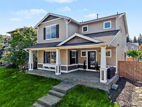 33817 Se Odell St, Snoqualmie, WA, 98065-8728 | Card Image