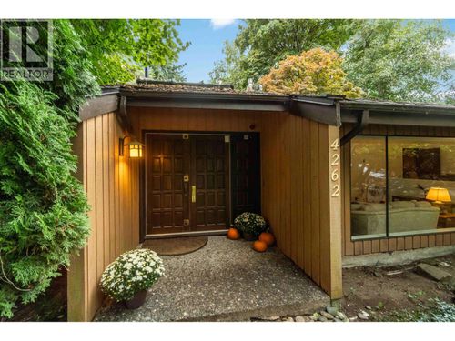 4262 Yuculta Cres, Vancouver, BC, V6N3R5 | Card Image