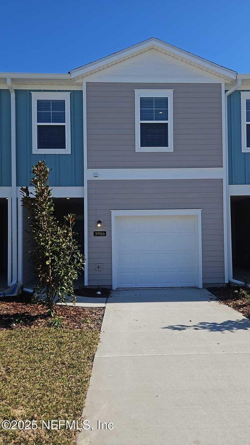 3984 Mezzanine Ln, Jacksonville, FL, 32217-3742 | Card Image