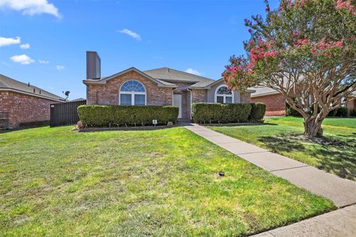 1533 Prescott Dr, Lancaster, TX, 75134-3019 | Card Image