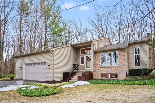1410 Windy Rdg Se, Ada, MI, 49301-9400 | Card Image