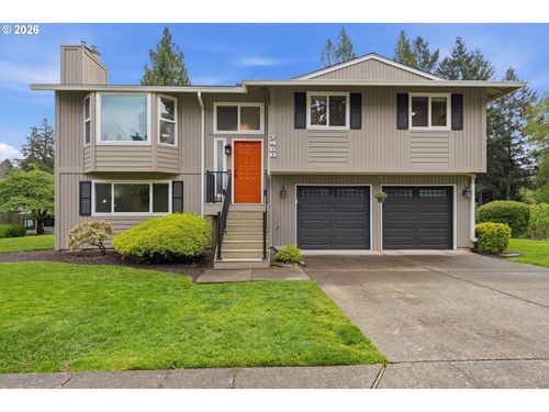 7460 Sw Elmwood St, Portland, OR, 97223 | Card Image