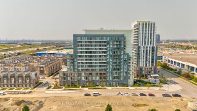 1106 - 60 Honeycrisp Cres, Condo with 0 bedrooms, 1 bathrooms and null parking in Concord ON | Image 3