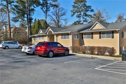 unit-1002-1468 Briarwood Rd Ne, Brookhaven, GA, 30319-5740 | Card Image