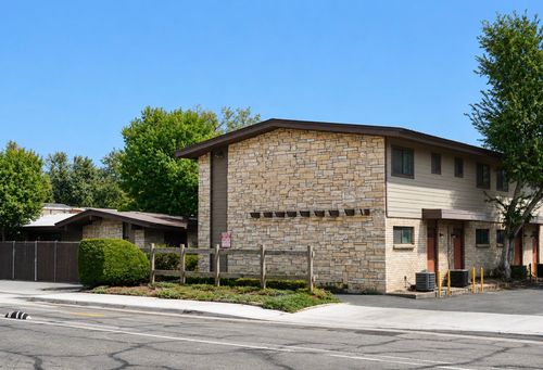 111-5001 Bull Creek Rd, Austin, TX, 78731-5032 | Card Image