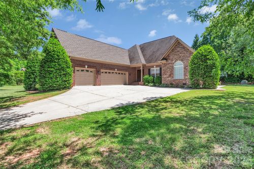 8007 Fletcher Ct, Waxhaw, NC, 28173-7203 | Card Image