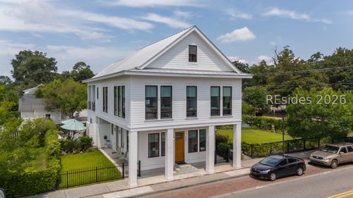 706 Bladen St, Beaufort, SC, 29902-4916 | Card Image