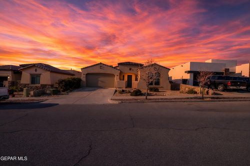 12331 Wills Crescent Ct, Horizon City, TX, 79928-7678 | Card Image