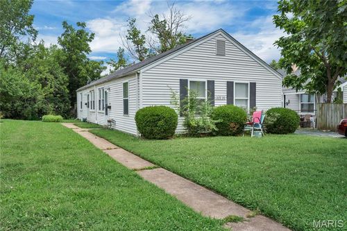 1228 San Jacinto Ct, Saint Louis, MO, 63139-3702 | Card Image