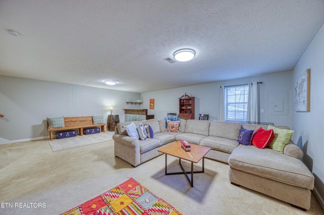 7810 Representative Ln, House other with 3 bedrooms, 3 bathrooms and 2 parking in Knoxville TN | Image 7