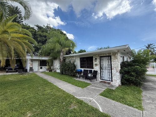 1865 Nw 55th Ter, Miami, FL, 33142-3043 | Card Image
