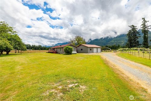 38848 State Route 20, Concrete, WA, 98237-9466 | Card Image