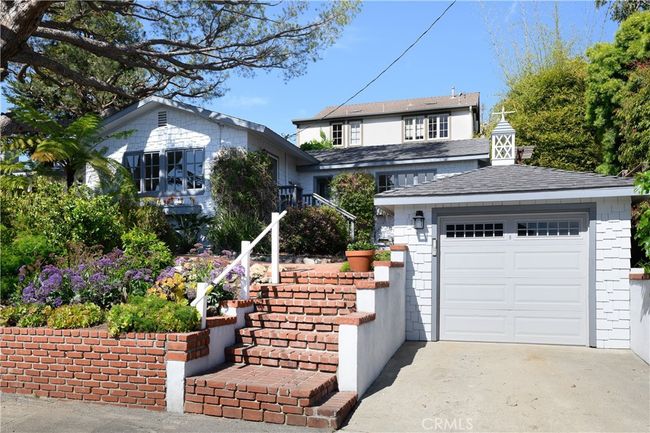 2130 Glenneyre St, House other with 2 bedrooms, 2 bathrooms and 2 parking in Laguna Beach CA | Image 4