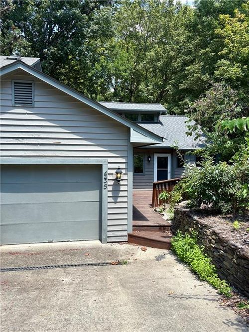 435 Chester Woods Ct, High Point, NC, 27262-8541 | Card Image