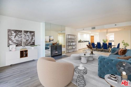 205-410 S Barrington Ave, Los Angeles, CA, 90049-3319 | Card Image