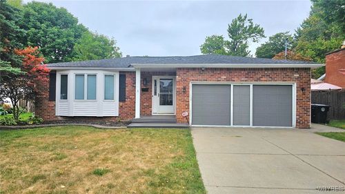 77 Albert Dr, Lancaster, NY, 14086-2801 | Card Image
