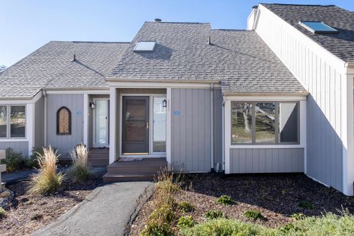 111 Plum Cove Dr, Galena, IL, 61036-8700 | Card Image