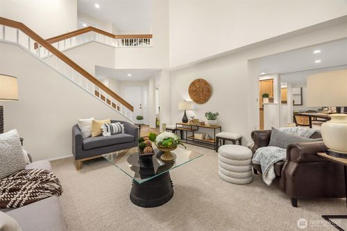 11512 Ne 115th Ct, Kirkland, WA, 98033-4555 | Card Image