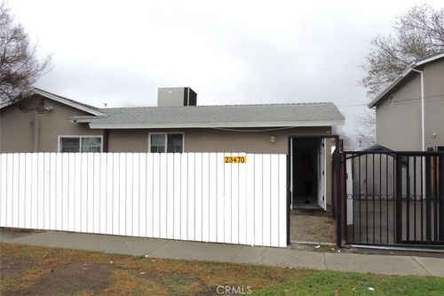 23470 Victory Blvd, Woodland Hills, CA, 91367-1431 | Card Image