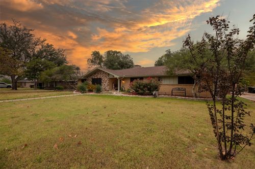 5122 Meadowbrook Dr, Greenville, TX, 75402-6416 | Card Image