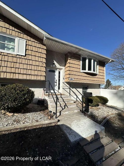 889 North Street, Freeland, PA, 18224 | Card Image