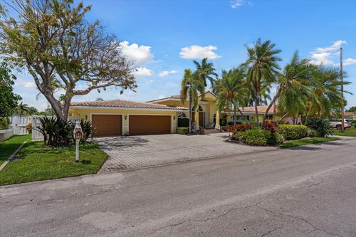 2141 Ne 29th St, Lighthouse Point, FL, 33064-7622 | Card Image
