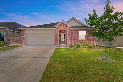 6912 Waterloo Ln, Fort Worth, TX, 76179-6725 | Card Image