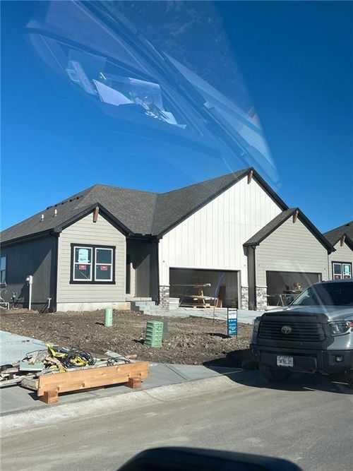 1216 Sw Windbrook Dr, Lee's Summit, MO, 64082 | Card Image