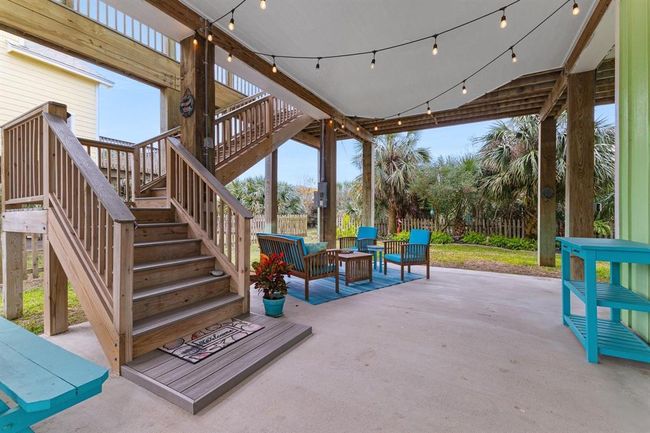 4111 Isla Del Sol, House other with 3 bedrooms, 2 bathrooms and 1 parking in Galveston TX | Image 25