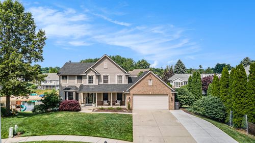 5665 Koster Dr, Wyoming, MI, 49418-9797 | Card Image