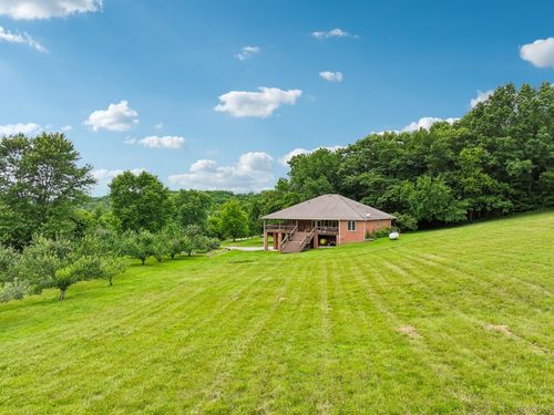 574 Hayes Ridge Rd, Lancaster, TN, 38569-5219 | Card Image
