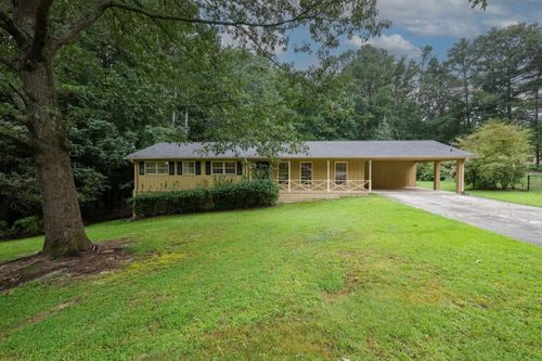 5315 Pounds Dr S, Stone Mountain, GA, 30087-3671 | Card Image