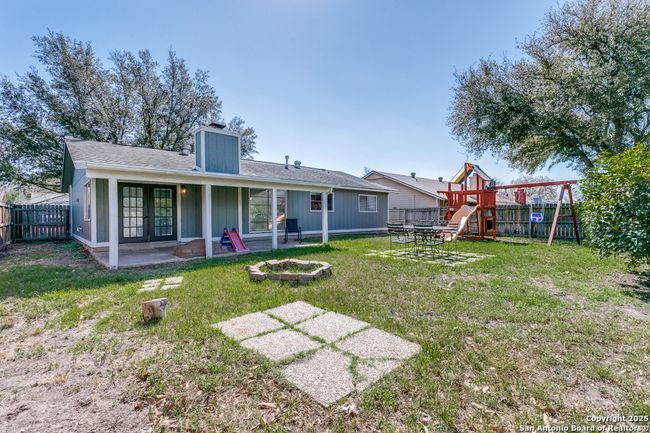 9921 Flatland Trl, House other with 3 bedrooms, 2 bathrooms and null parking in Converse TX | Image 23