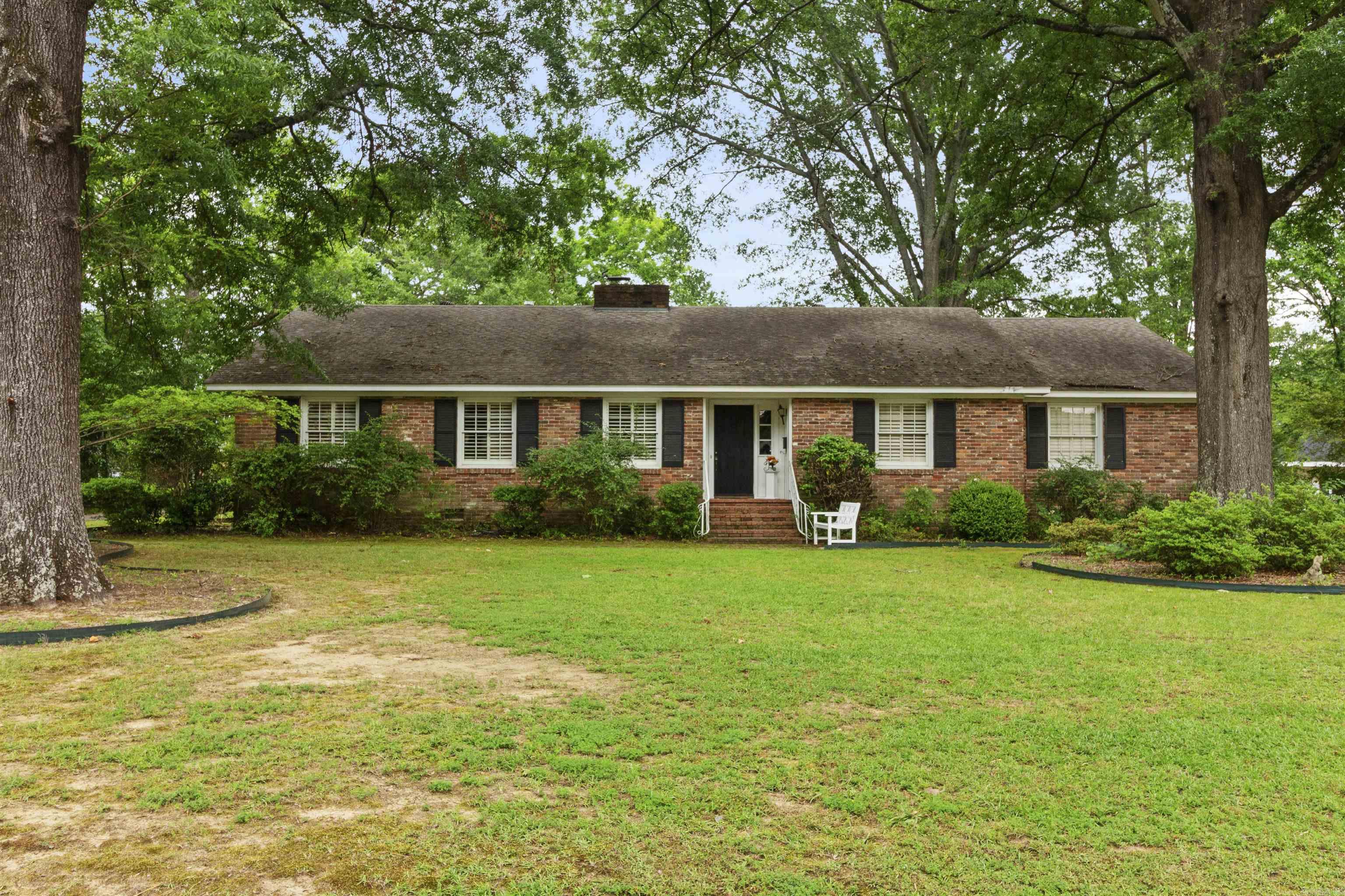 Hickory St, Searcy, AR 72143 #1