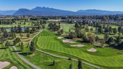 202 - 19673 Meadow Gardens Way, Condo with 2 bedrooms, 2 bathrooms and 1 parking in Pitt Meadows BC | Image 1