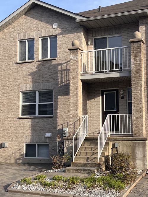 18-490 Veterans Dr, Barrie, ON, L4N9N4 | Card Image