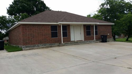 c-641 Woodard Ave, Cleburne, TX, 76033-5294 | Card Image