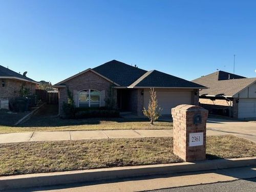 2361 Turtlewood River Rd, Midwest City, OK, 73130-8268 | Card Image