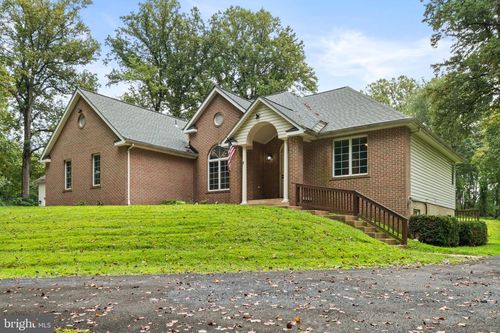 41433 Red Hill Rd, LEESBURG, VA, 20175-6435 | Card Image