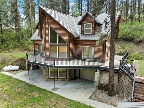 11 Forest Trl, Garden Valley, ID, 83622 | Card Image