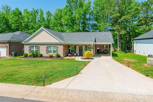 137 Ole Eastpointe Dr, York, SC, 29745-7399 | Card Image