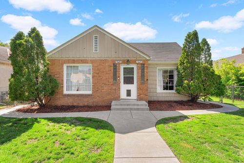 5828 Lyndale Ave S, Minneapolis, MN, 55419-2222 | Card Image