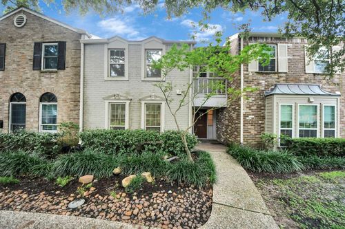 832-832 Wax Myrtle Ln, Houston, TX, 77079-3759 | Card Image