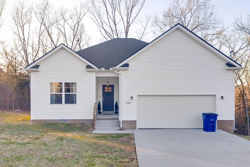 337 Hilltop Dr, Shelbyville, TN, 37160-4807 | Card Image
