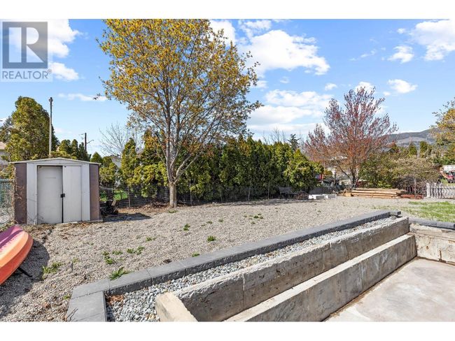 2431 Bering Rd, Home with 2 bedrooms, 1 bathrooms and 5 parking in West Kelowna BC | Image 26