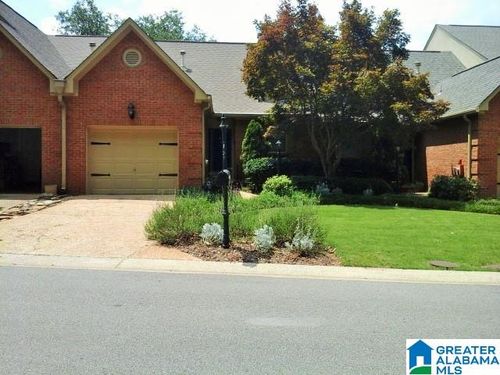 4660 Lake Valley Dr, HOOVER, AL, 35244-3278 | Card Image
