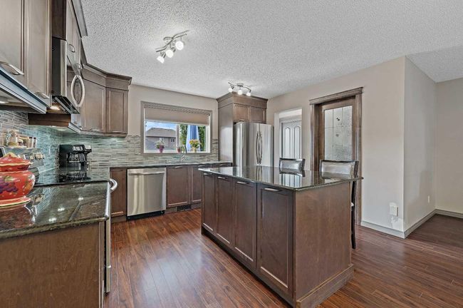 41 Legacy Gate Se, Home with 3 bedrooms, 4 bathrooms and 2 parking in Calgary AB | Image 13